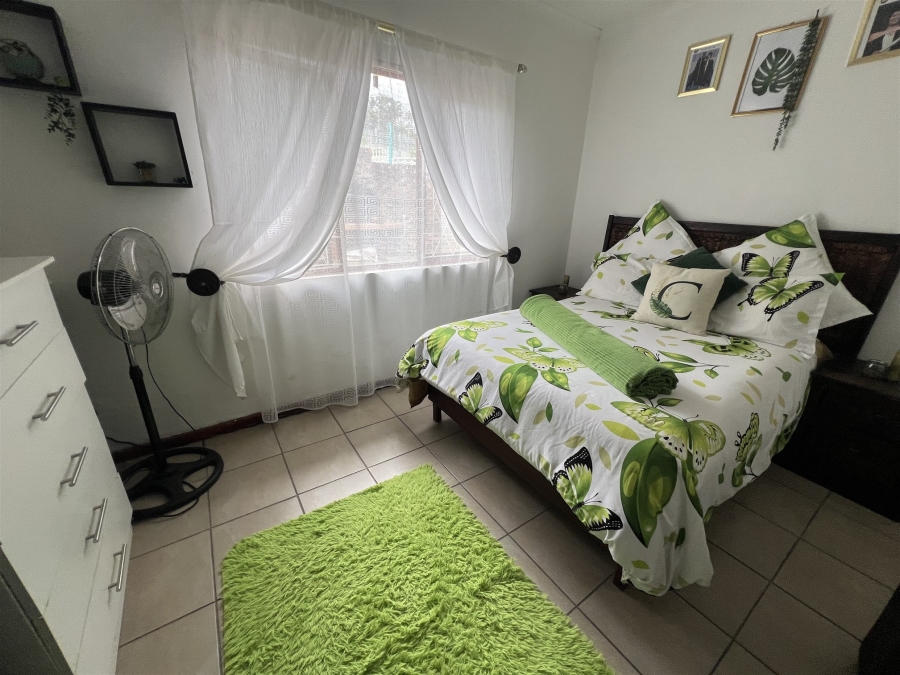 4 Bedroom Property for Sale in Amalinda North Eastern Cape